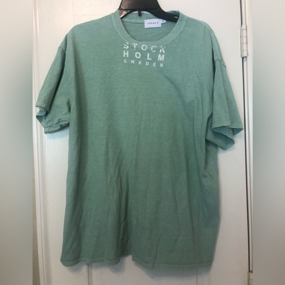 Topman T-shirt with Stockholm neck print. Size M. - Picture 2 of 4
